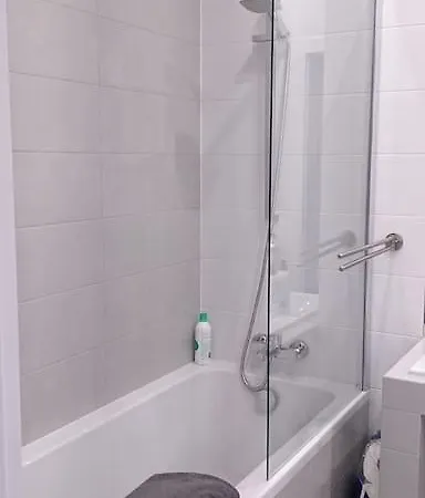 Lägenhet 1 Bedroom Francuska Park *